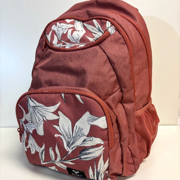 Roxy Shadow Swell 24 L Backpack - Preowned  WITHERED ROSE LILY HOUSE - Picture 1 of 4